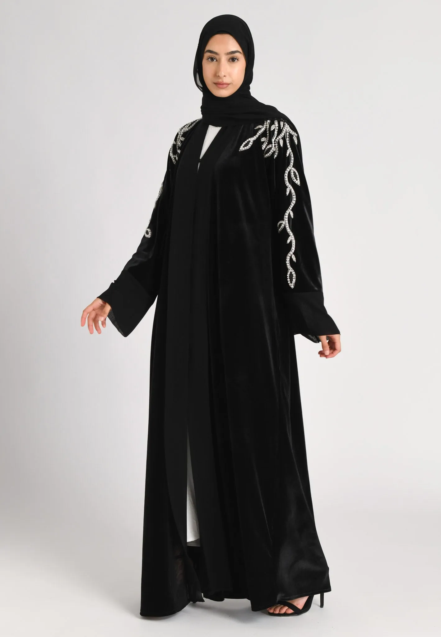 Luxury Onyx Black Velvet Open Abaya