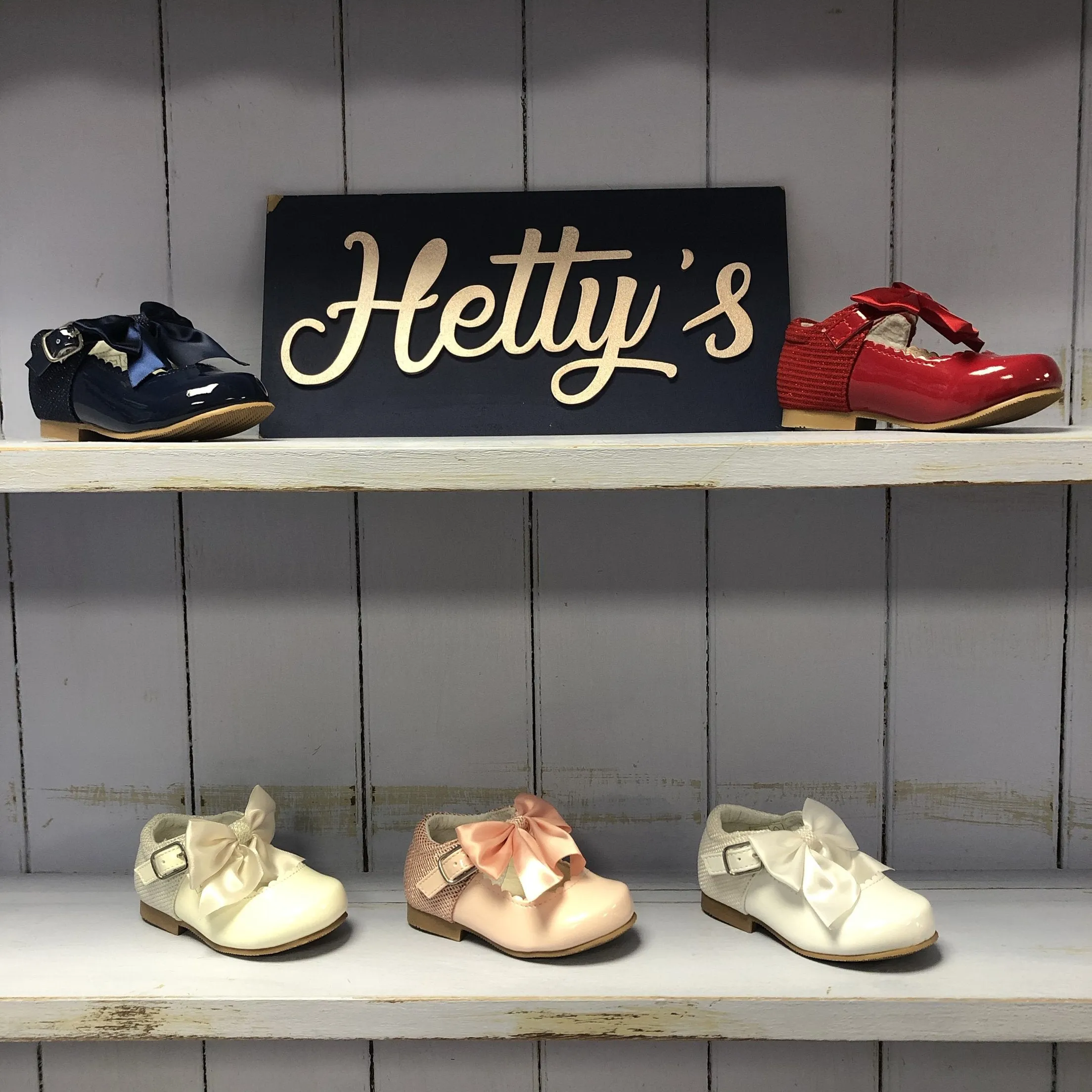 Mary Jane Bow Shoes - Kristy