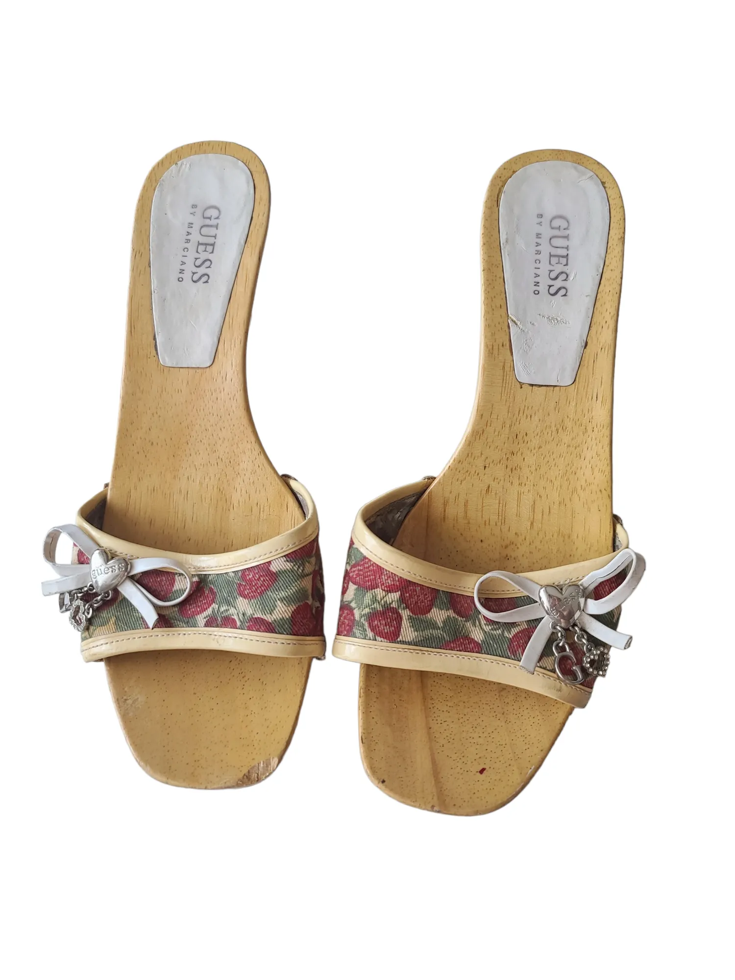Mules y2k strawberry Guess mcbling