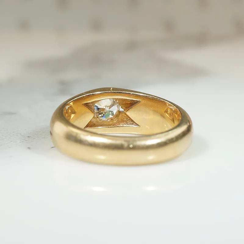 Old European Cut Diamond in Voluptuous Gold Band