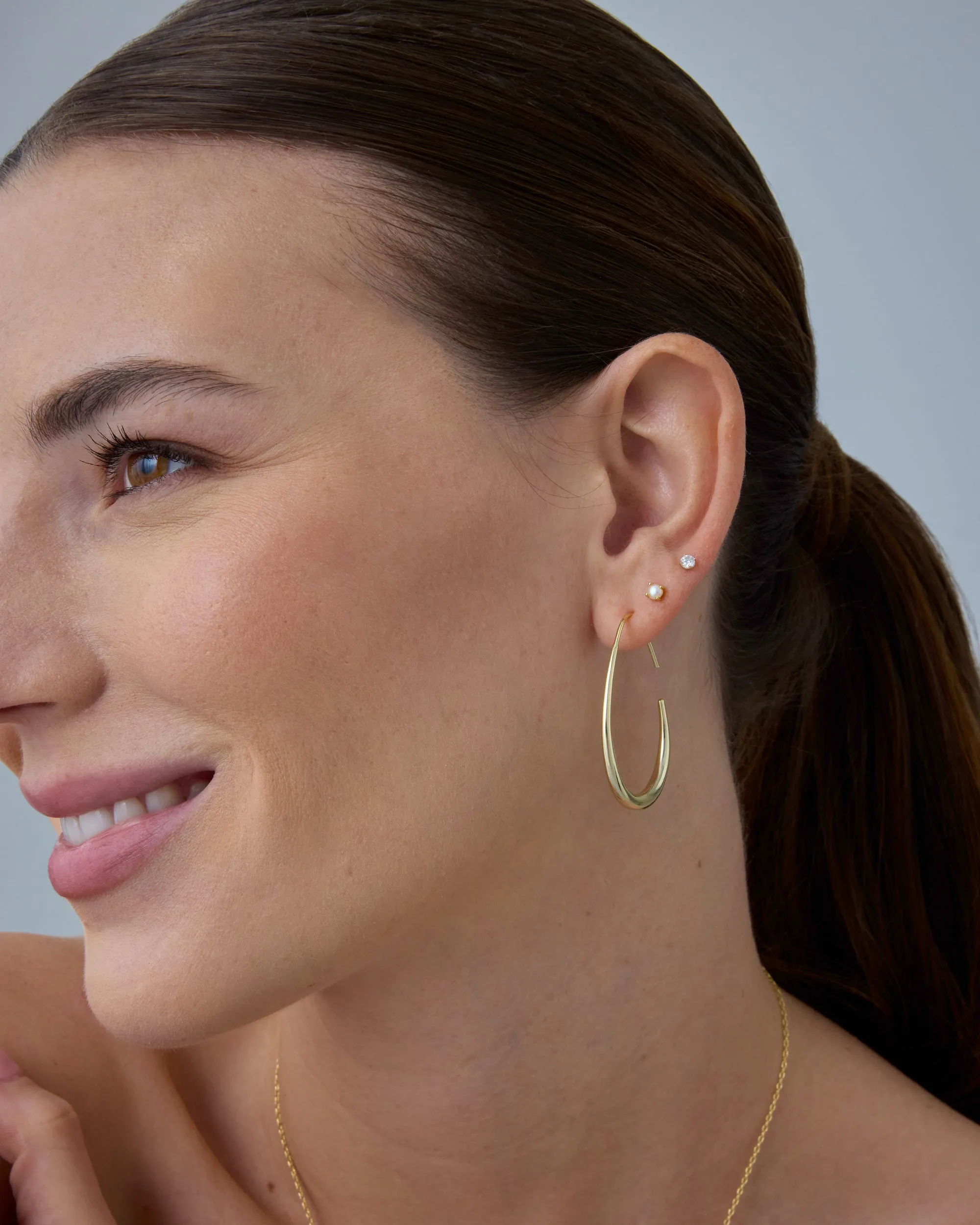Olivia Dangle Earrings