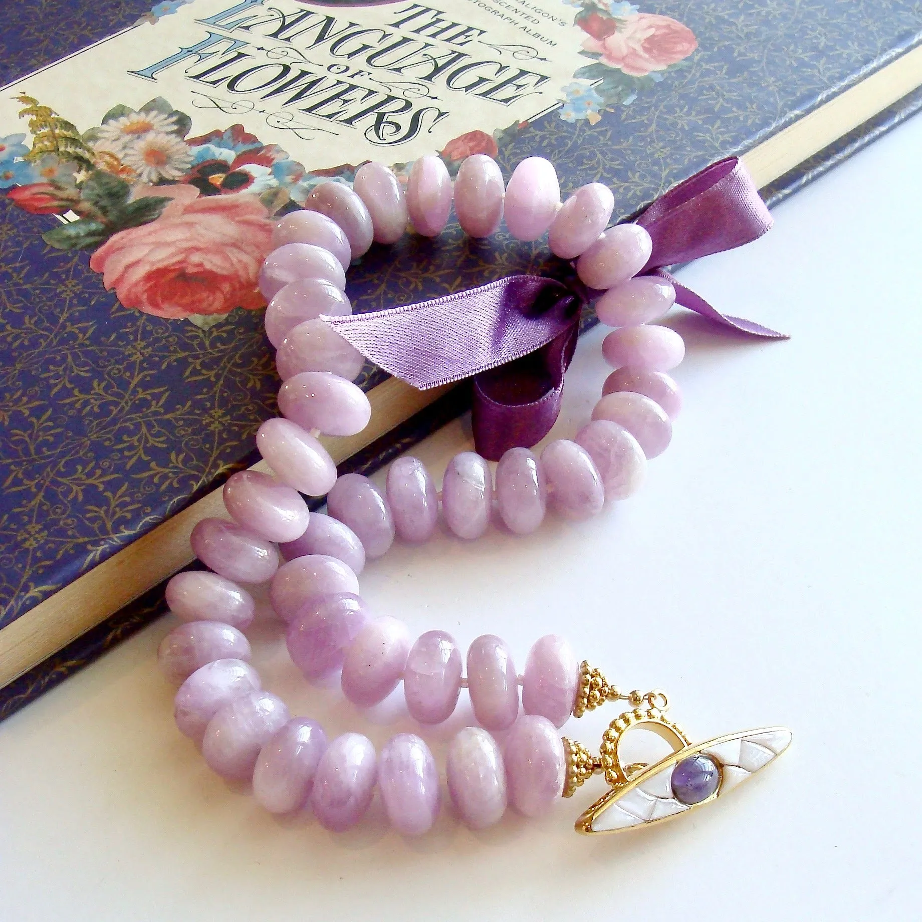 Orchid Kunzite Choker Necklace - Orianne IV Necklace