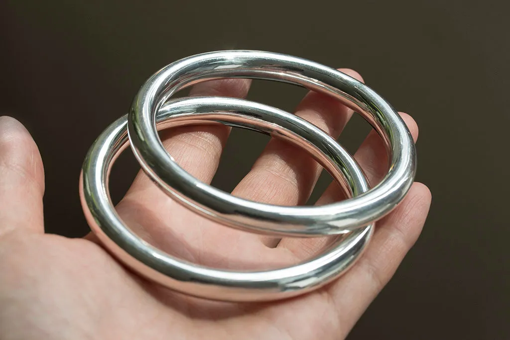 Pair of Sterling Silver Circle Bangles