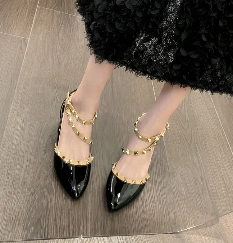 Patent Leather Rivet Strap Block Heel Sandals with Closed Toe
