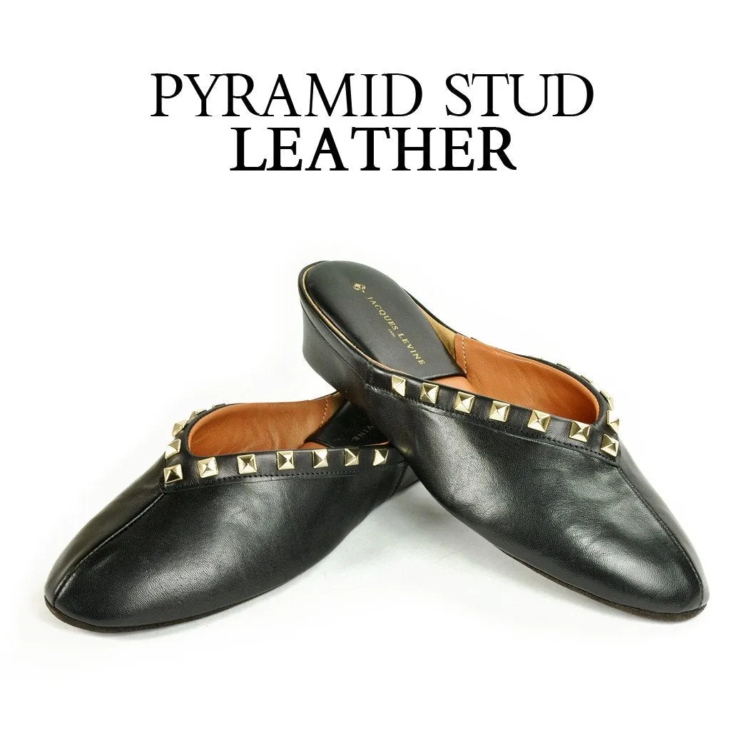 Pyramid Stud Solid