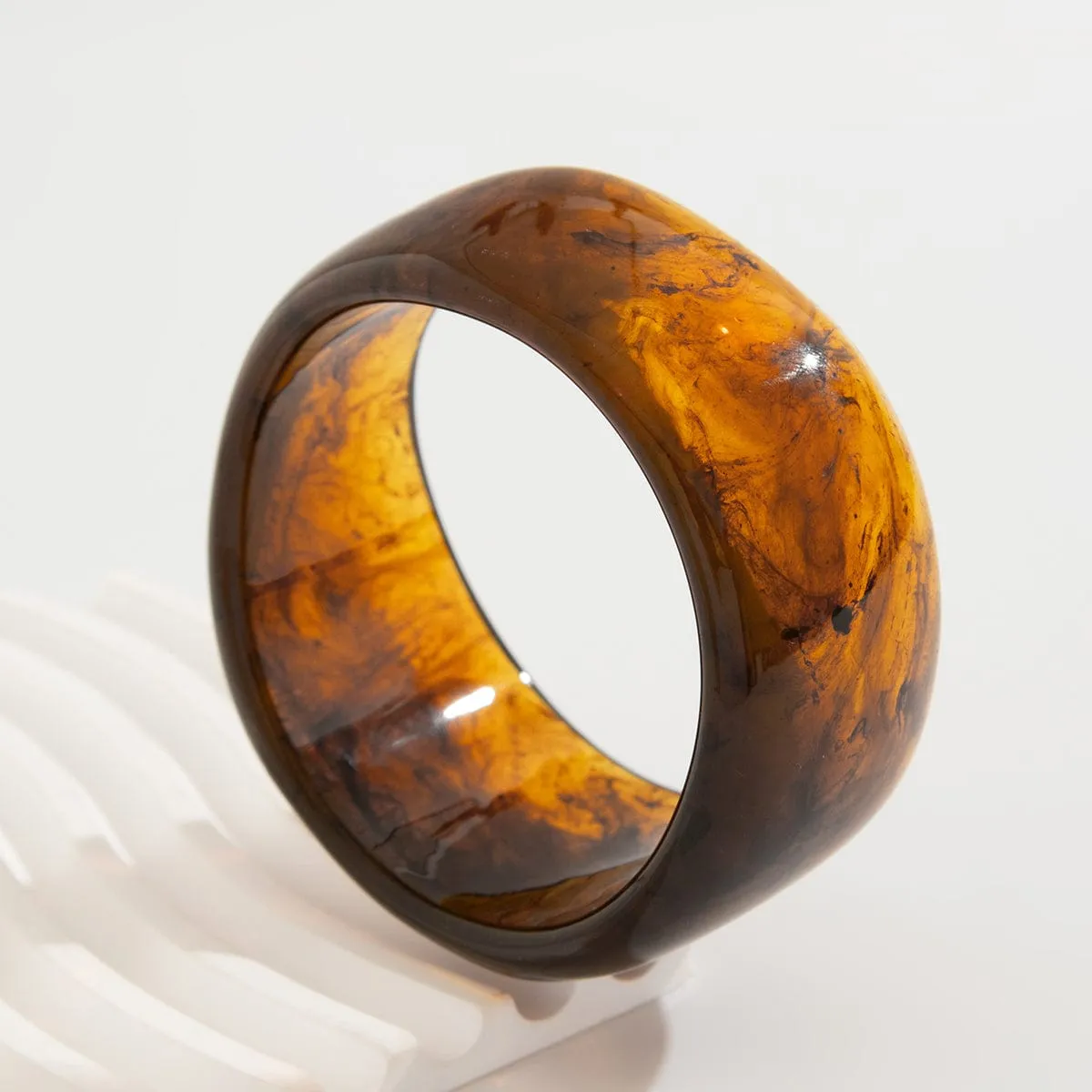 Retro Irregular Gradient Resin Wide Cuff Bangle Bracelet