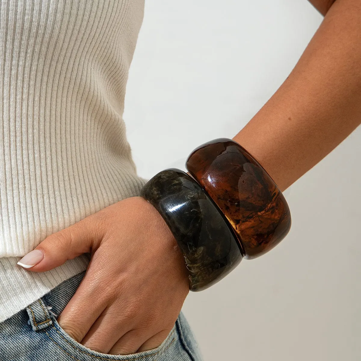 Retro Irregular Gradient Resin Wide Cuff Bangle Bracelet