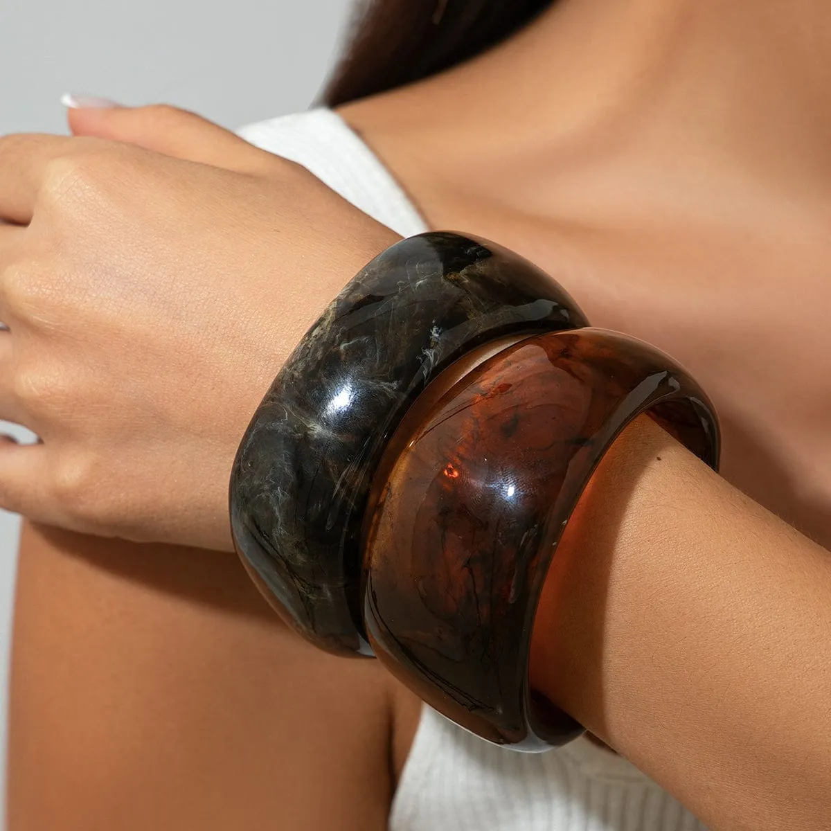 Retro Irregular Gradient Resin Wide Cuff Bangle Bracelet