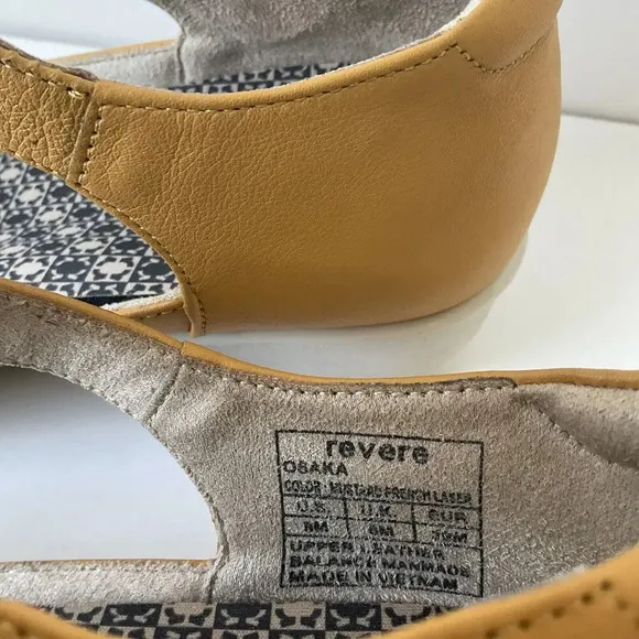 Revere Osaka Mustard French Laser Leather Mary Jane Womens Size 8