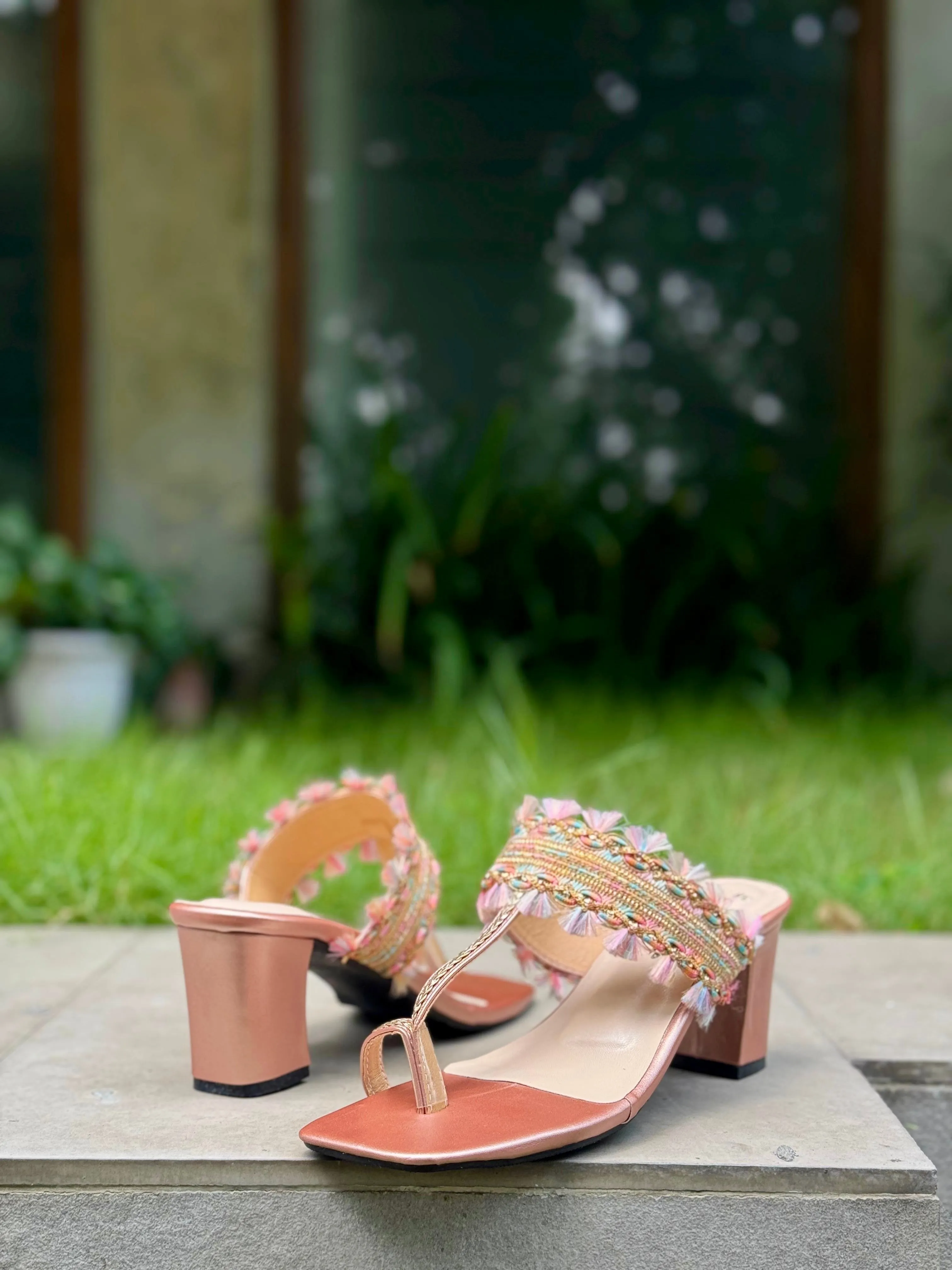Saj Kolapuri Heels - Peach