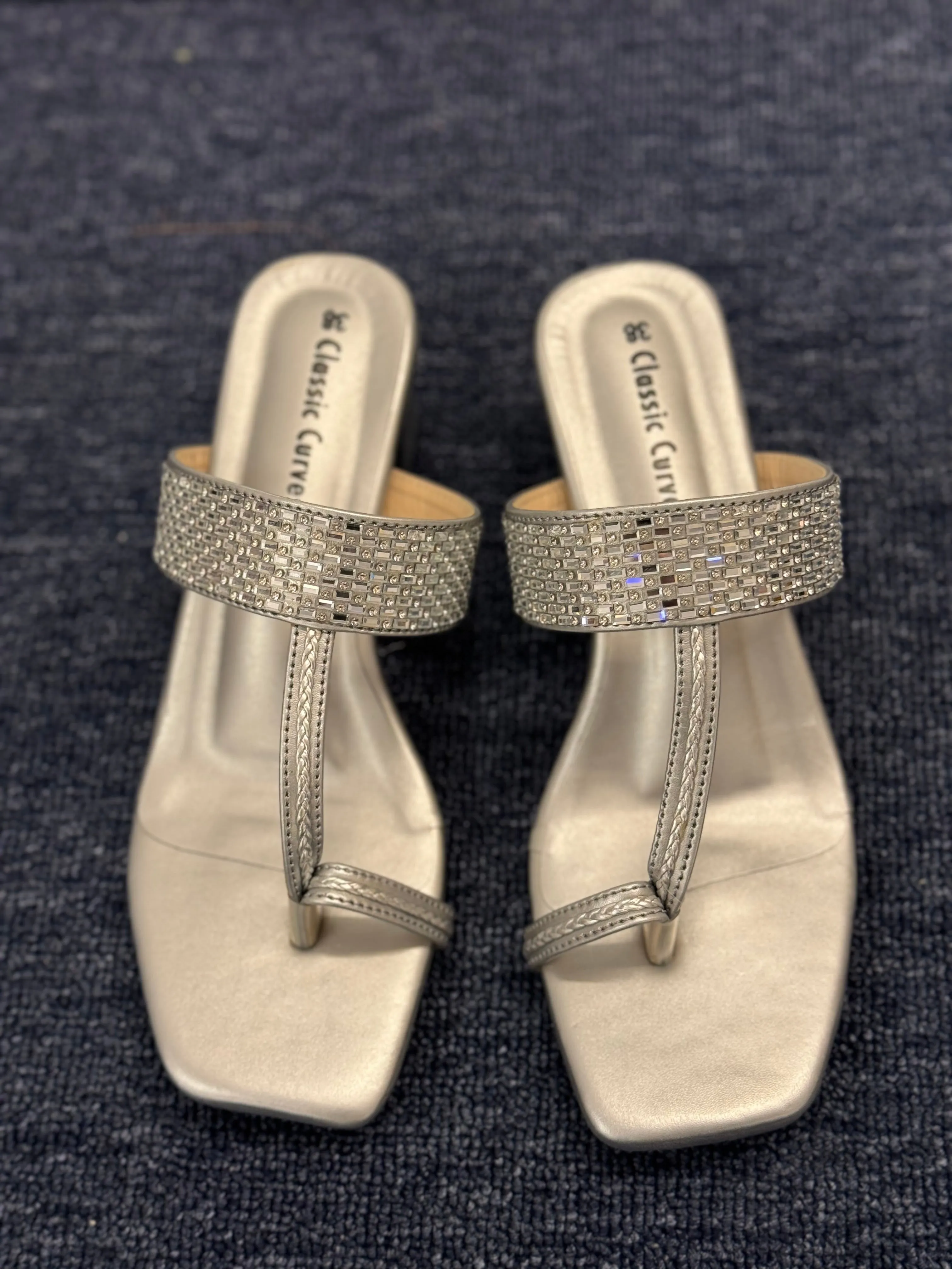 Silver stone embroidered kolapuri
