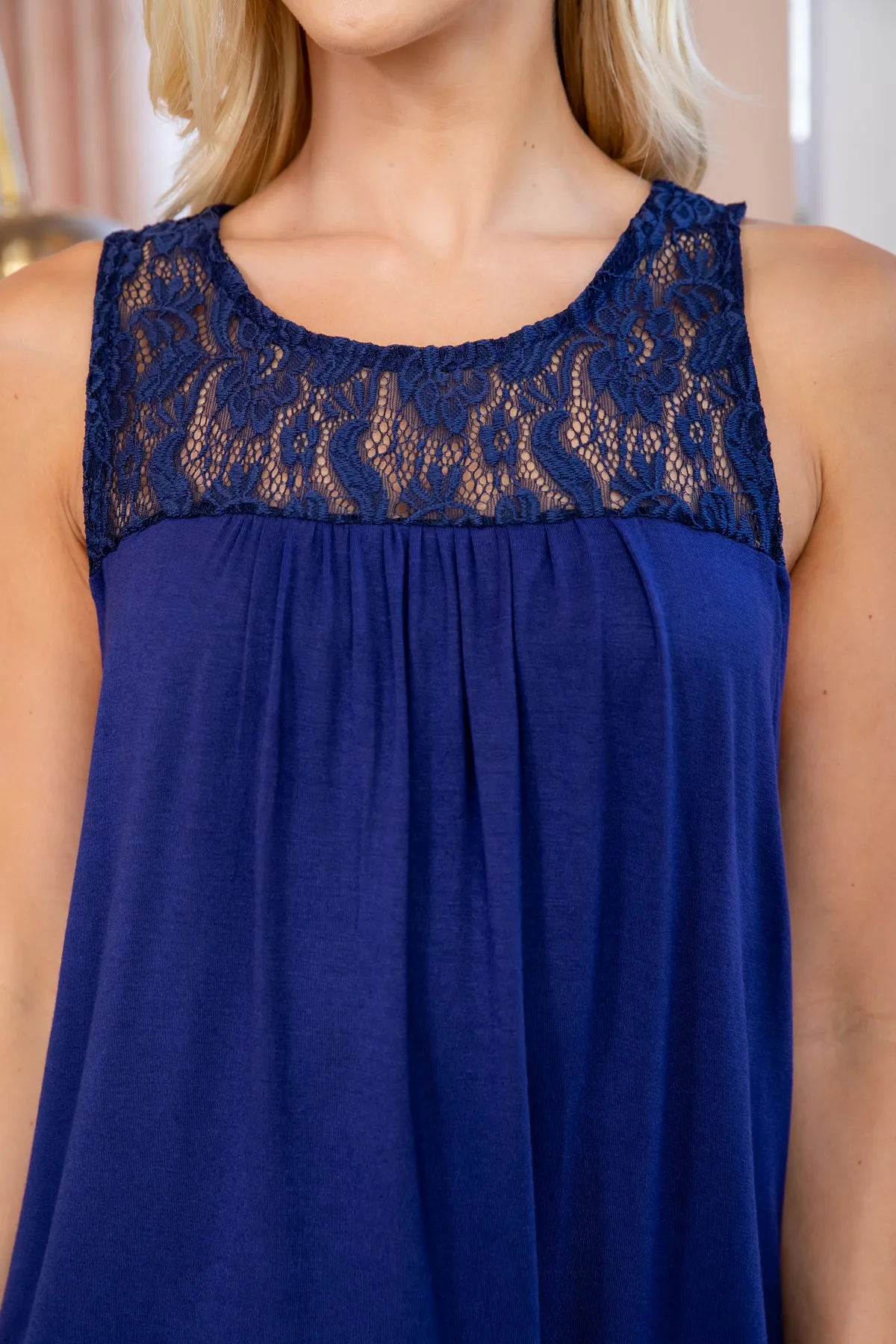 Sleeveless Lace Detail Top
