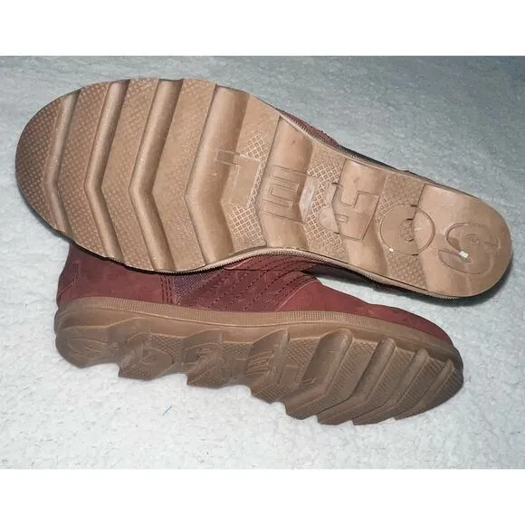 Sorel PDX Lace up Wedge Lexie Wedge Maroon Brown Leather Canvas - size 9.5 - E3