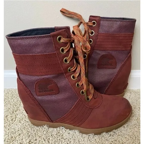 Sorel PDX Lace up Wedge Lexie Wedge Maroon Brown Leather Canvas - size 9.5 - E3