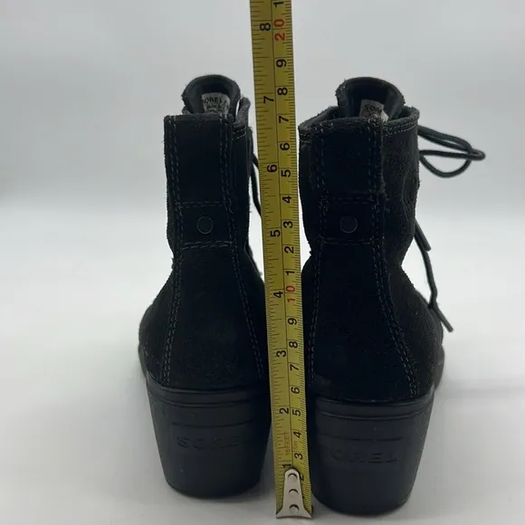 Sorel Women US 8 TORONTO booties suede leather lace up wedge NL2115