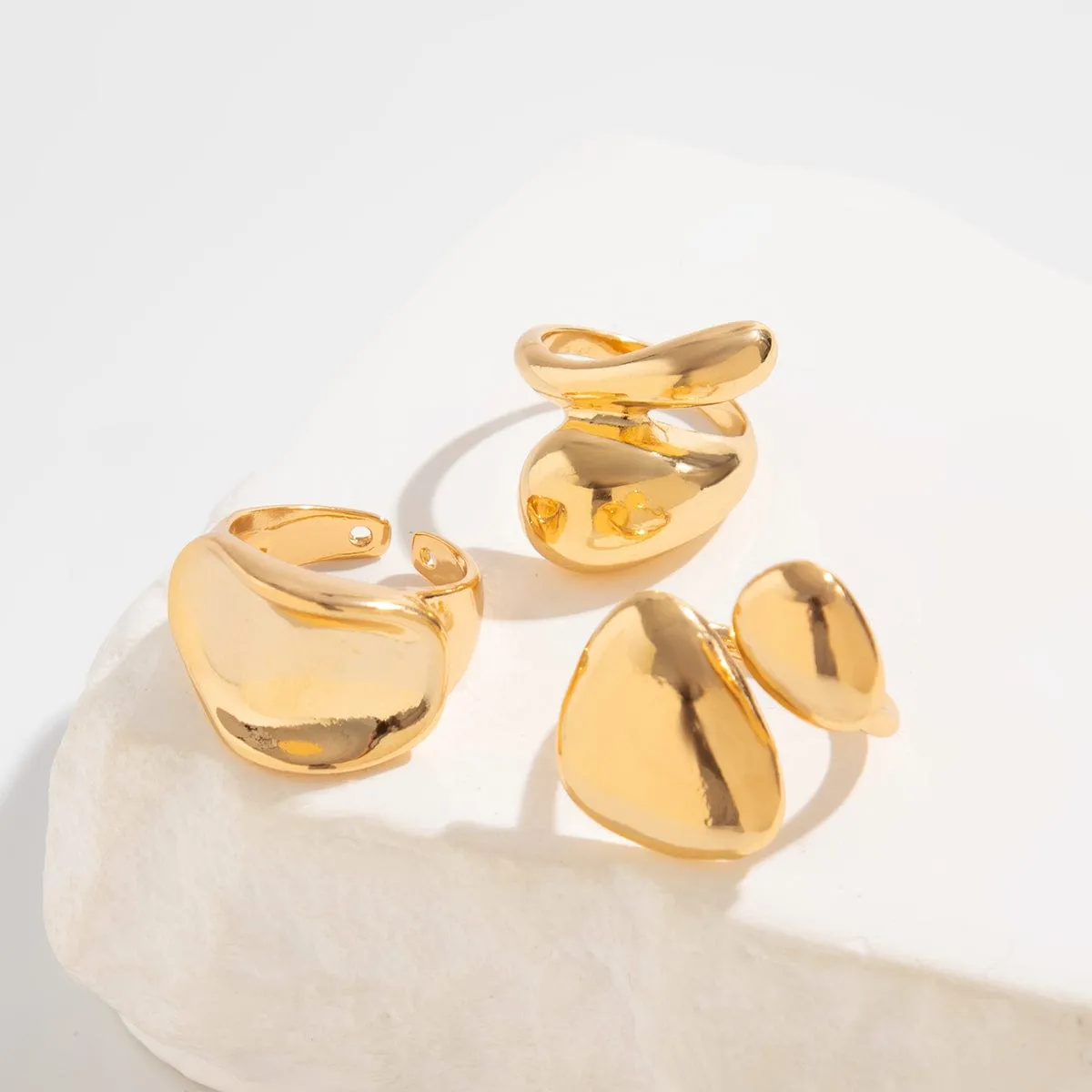 Stylish 3Pcs Chunky Glossy Waterdrop Ring Set