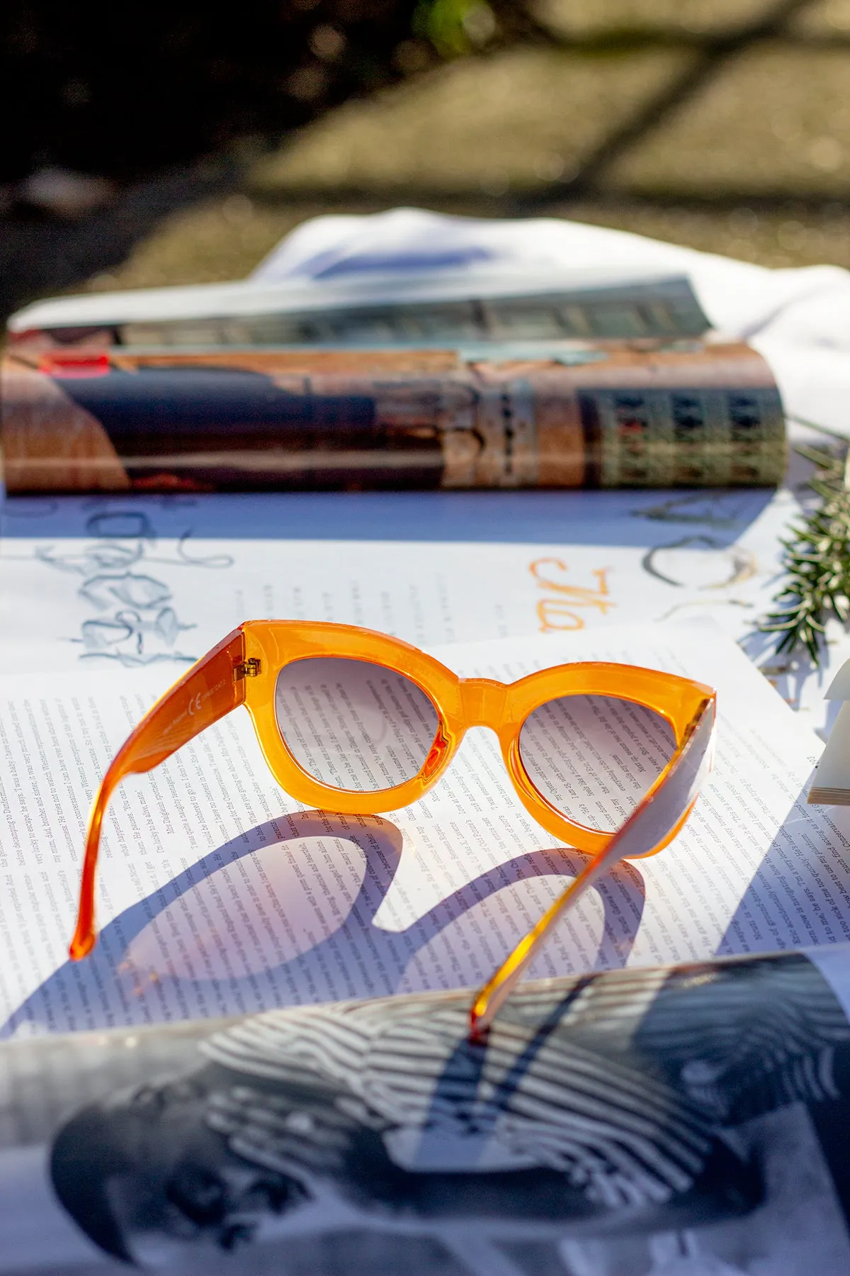 Thick Framed Chunky Cat Eye Sunglasses