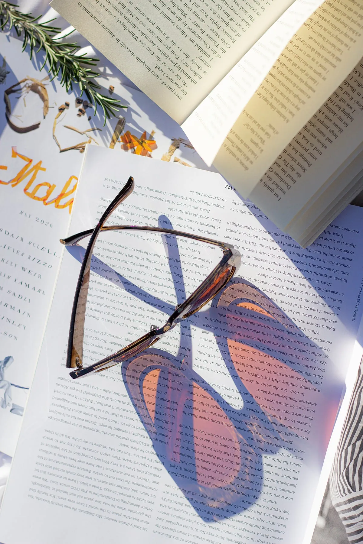 Thick Framed Chunky Cat Eye Sunglasses