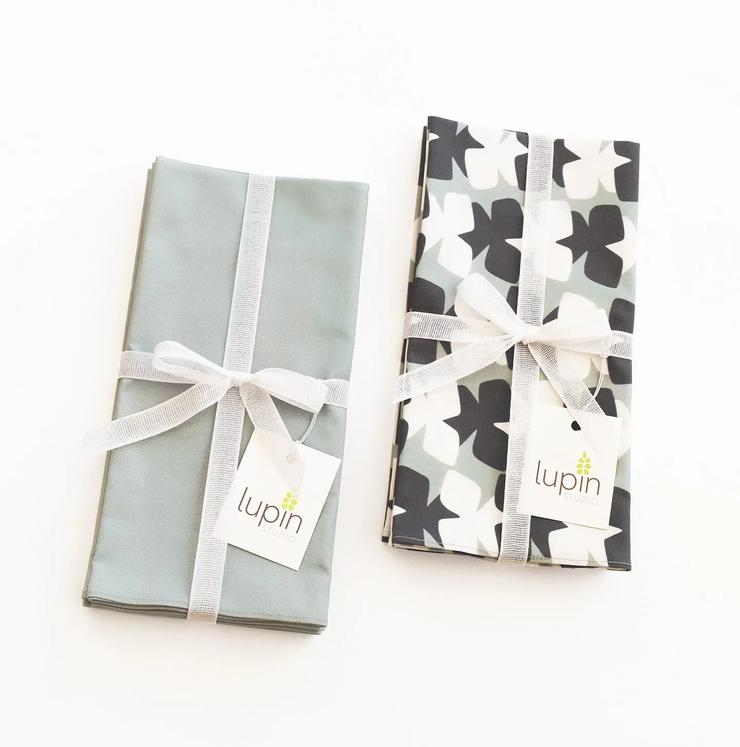 Tilt Kona Cotton Napkin (20x20) – Fog (Set of 4)