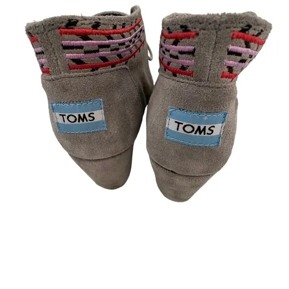 Toms | Size 7.5 Wedge Suede Embroidered Bootie Lace Up Desert Grey Southwestern