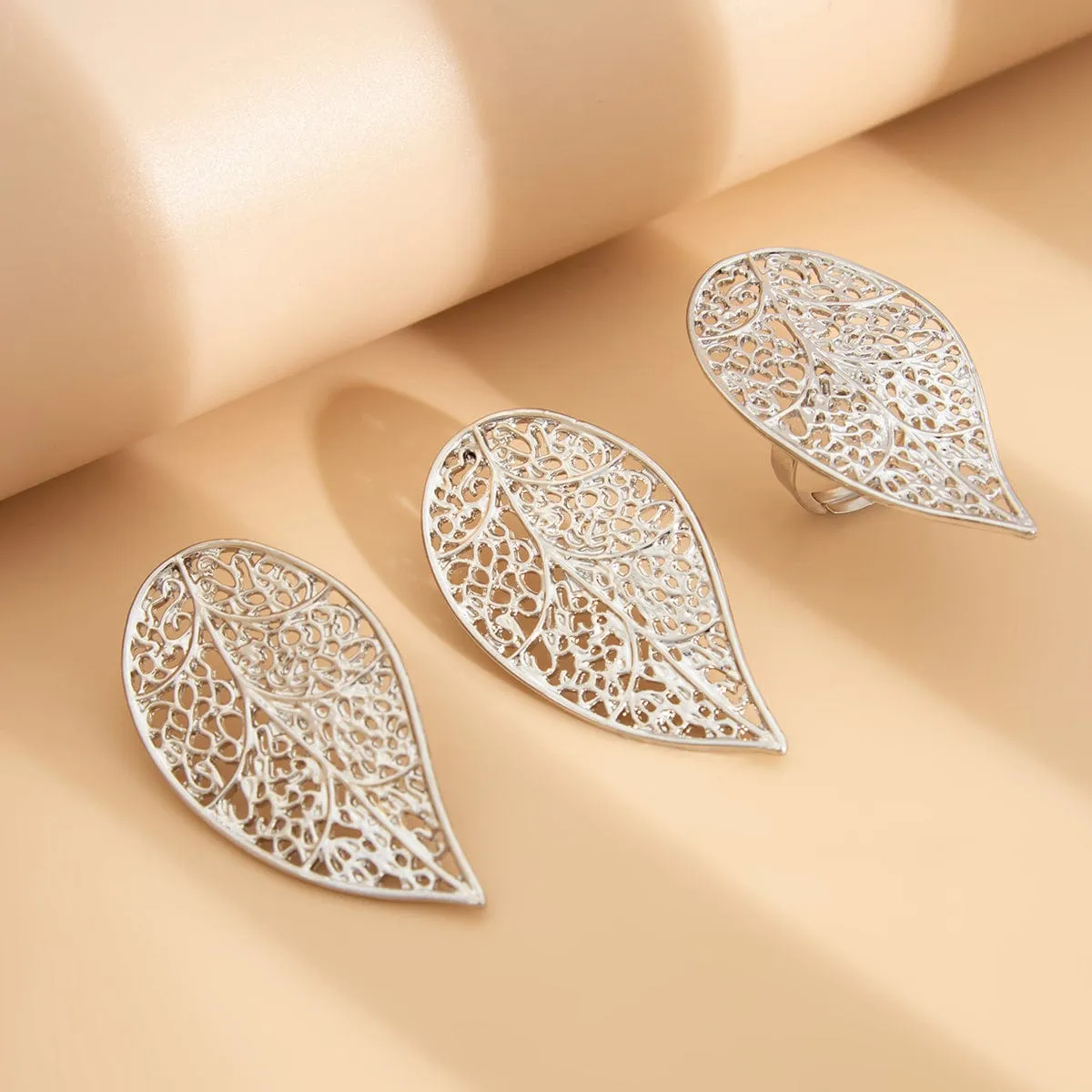 Trendy Chunky Hollow Leaf Earrings Ring Set