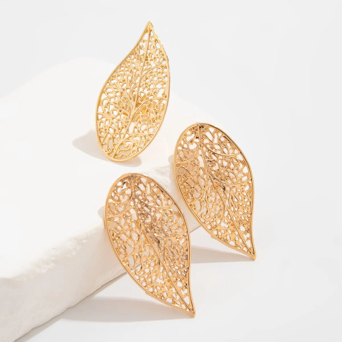 Trendy Chunky Hollow Leaf Earrings Ring Set