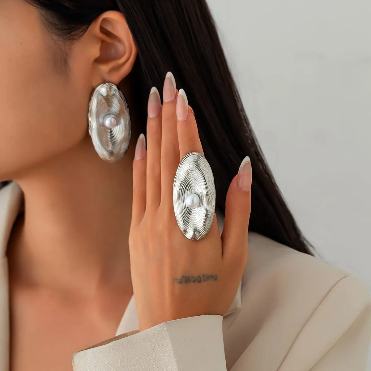 Trendy Chunky Textured Oval Pearl Earrings Ring Set
