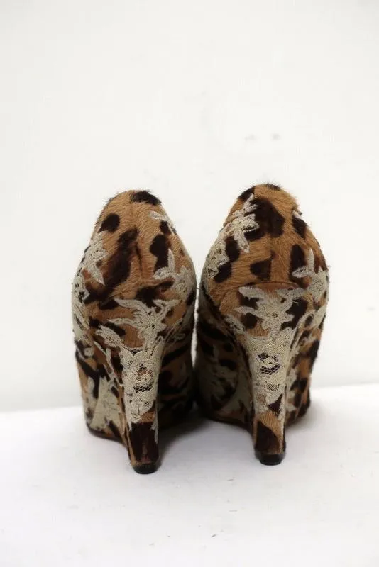 Valentino Wedge Pumps Leopard Print Calf Hair and Lace Size 37 Peep Toe Heel