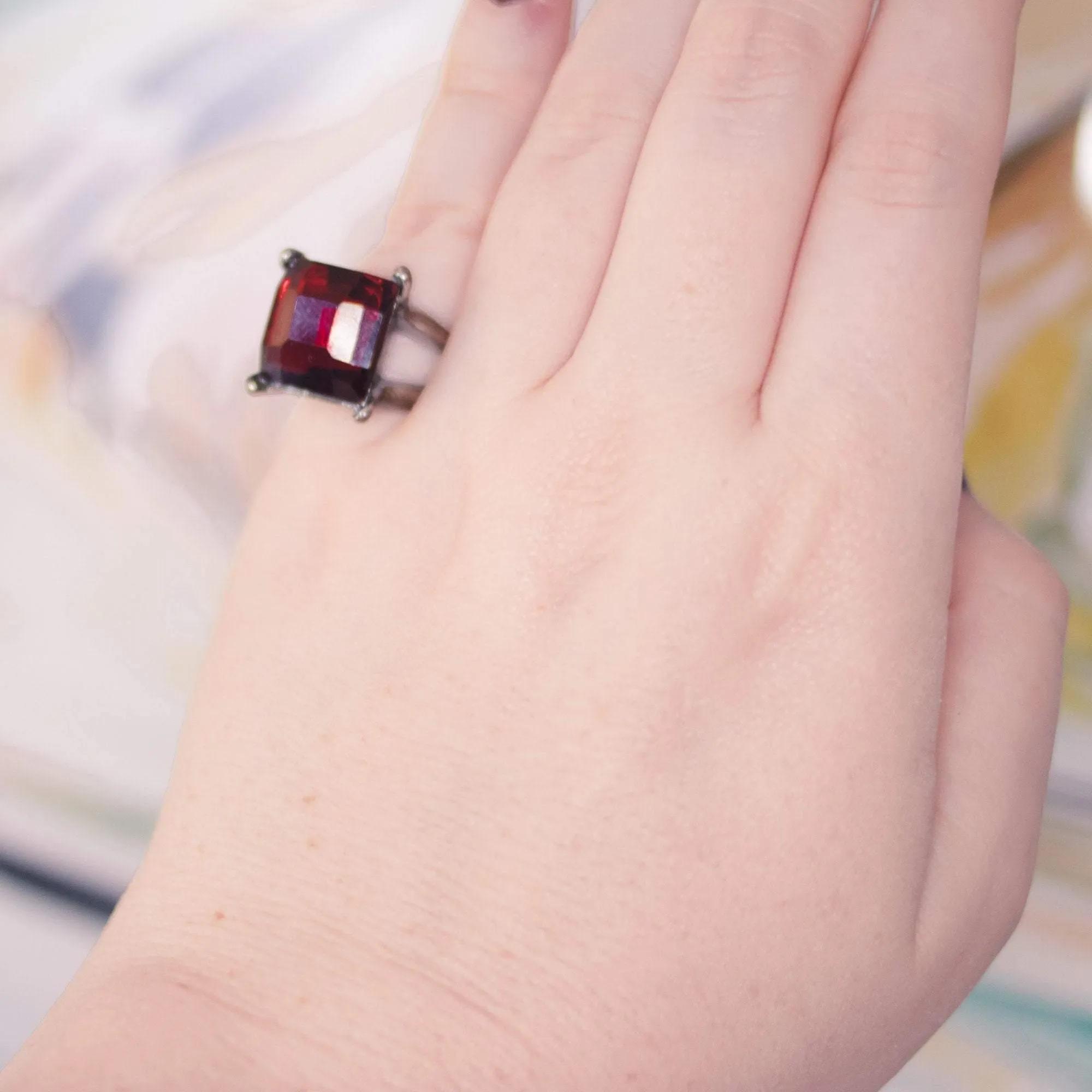 Vintage 1950s Red Crystal Ring
