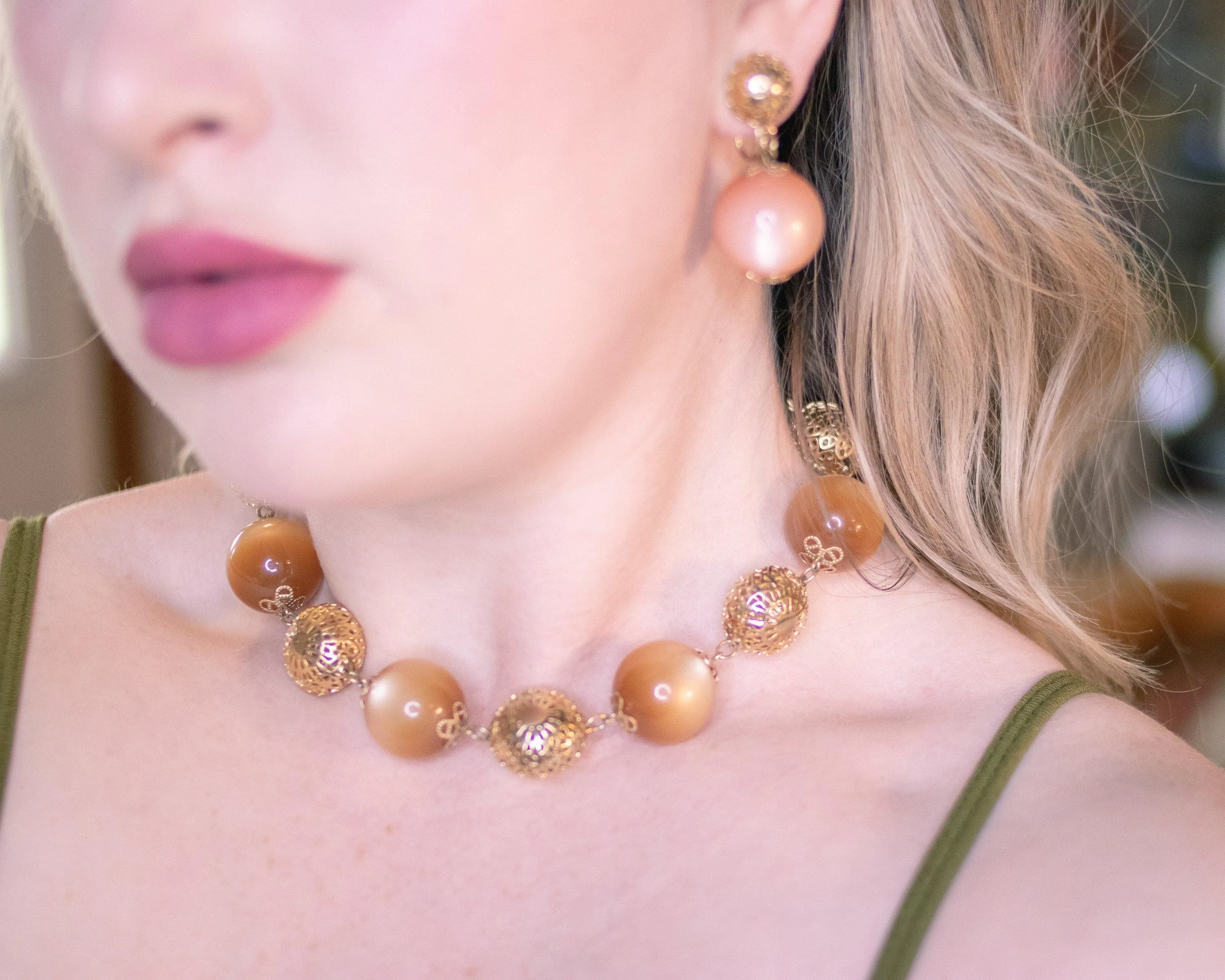 Vintage 1960s Champagne Moonglow Bead Necklace with Gold Filigree