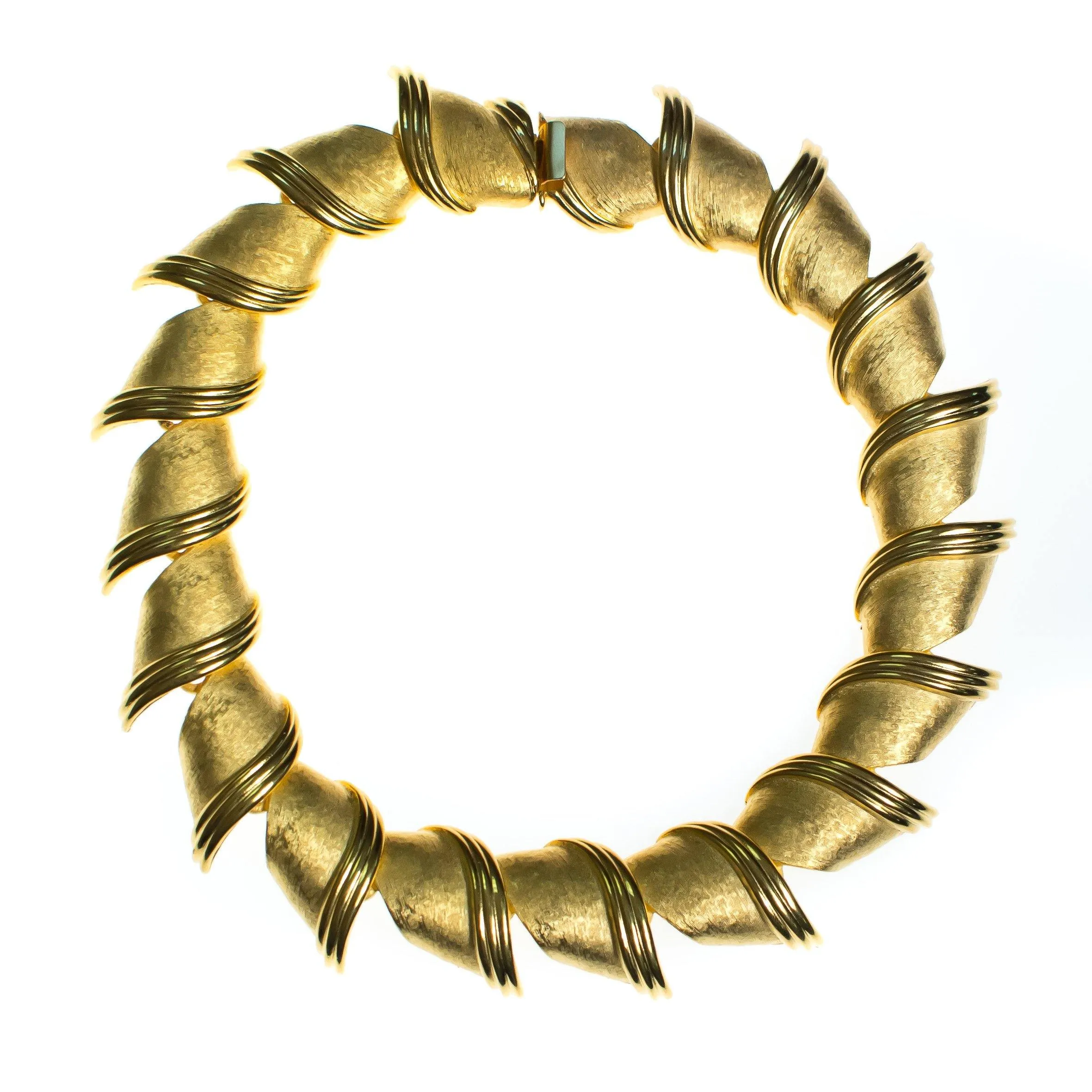 Vintage 1980s Ellen Kiam Heavy Brushed Gold Tone Wide Link Statement Necklace