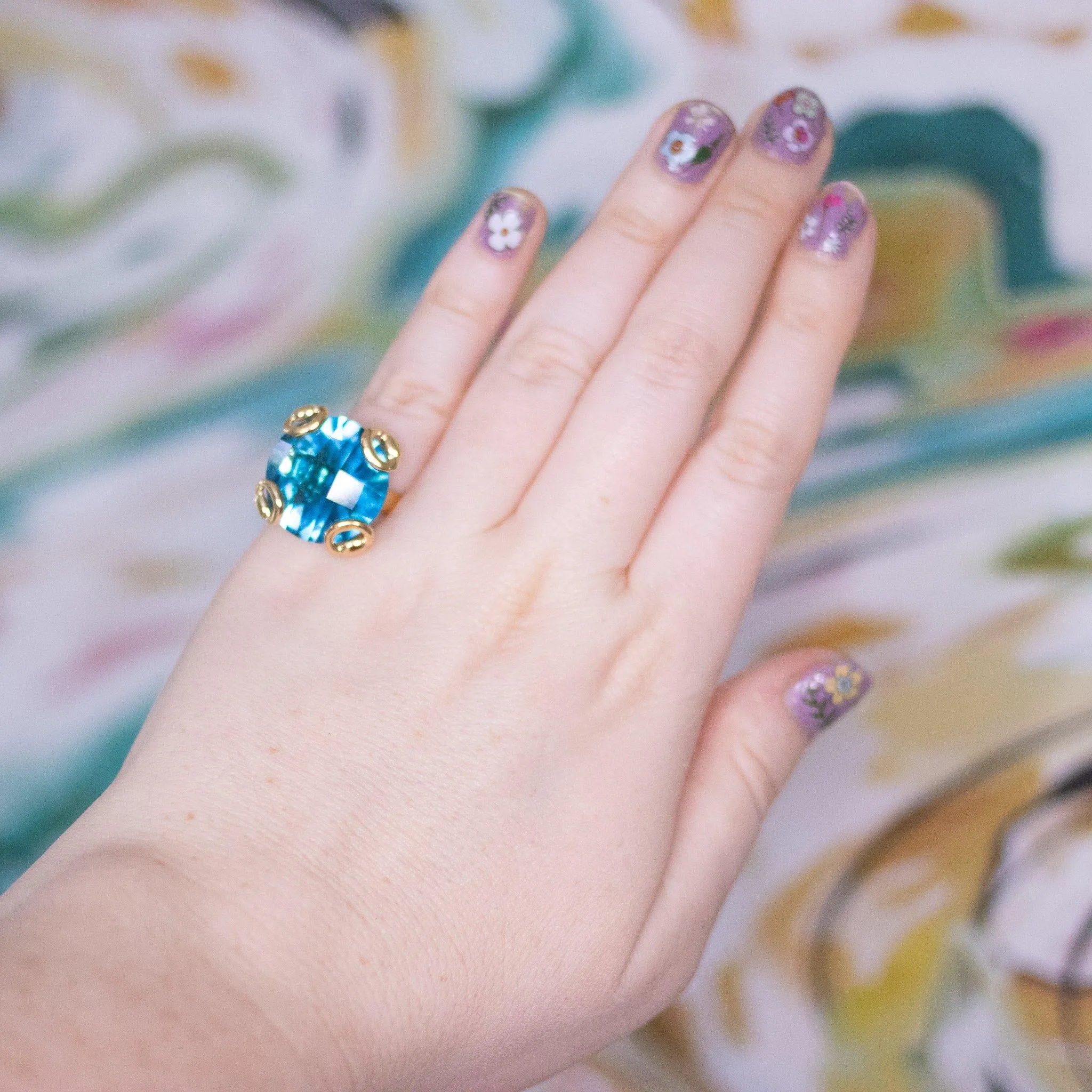Vintage Blue Crystal Cocktail Statement Ring in Elegant Gold Tone Setting