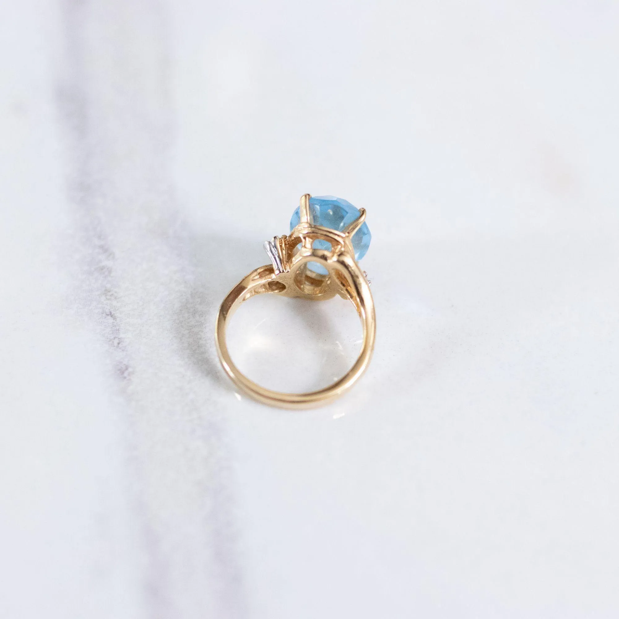 Vintage Blue Crystal Cocktail Statement Ring