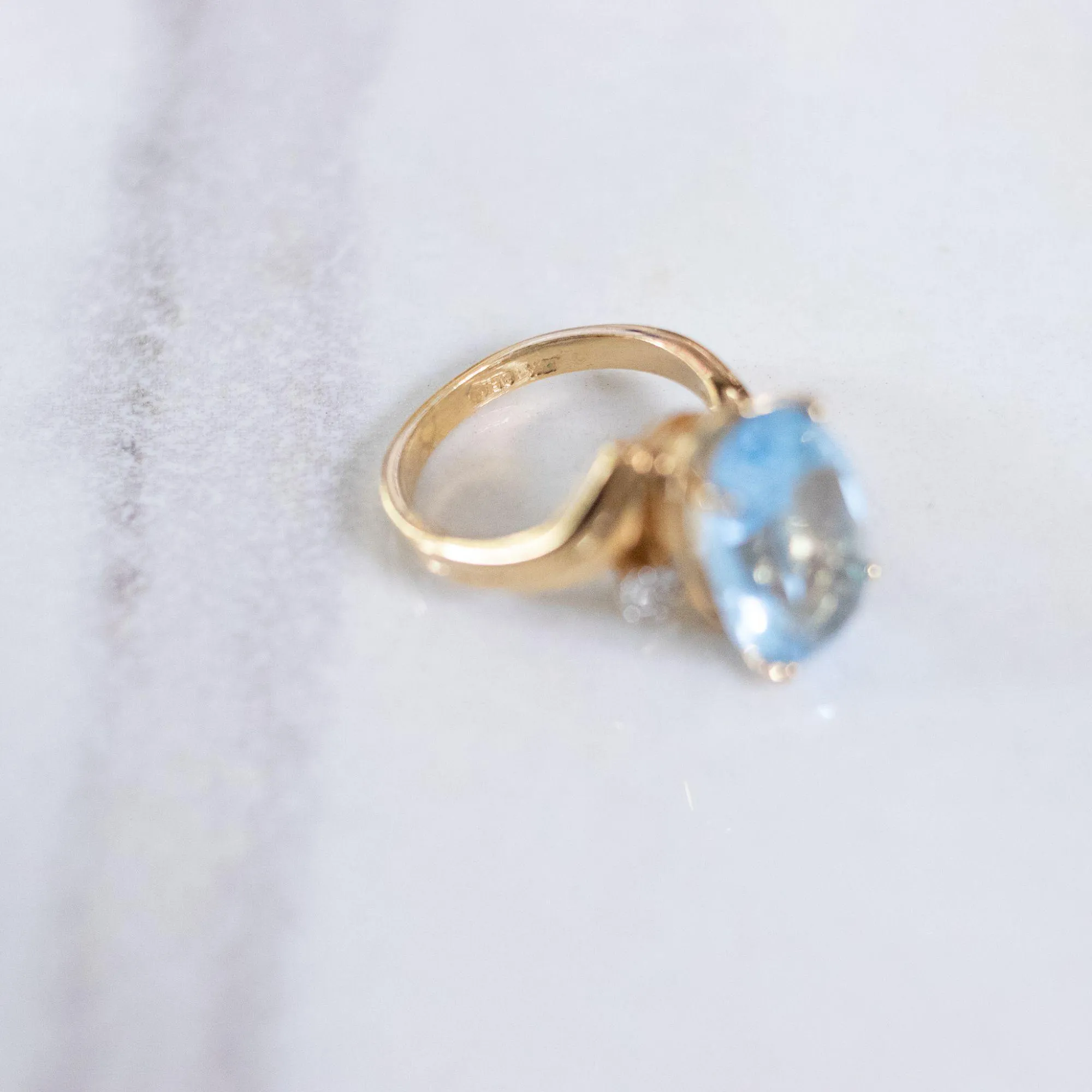 Vintage Blue Crystal Cocktail Statement Ring
