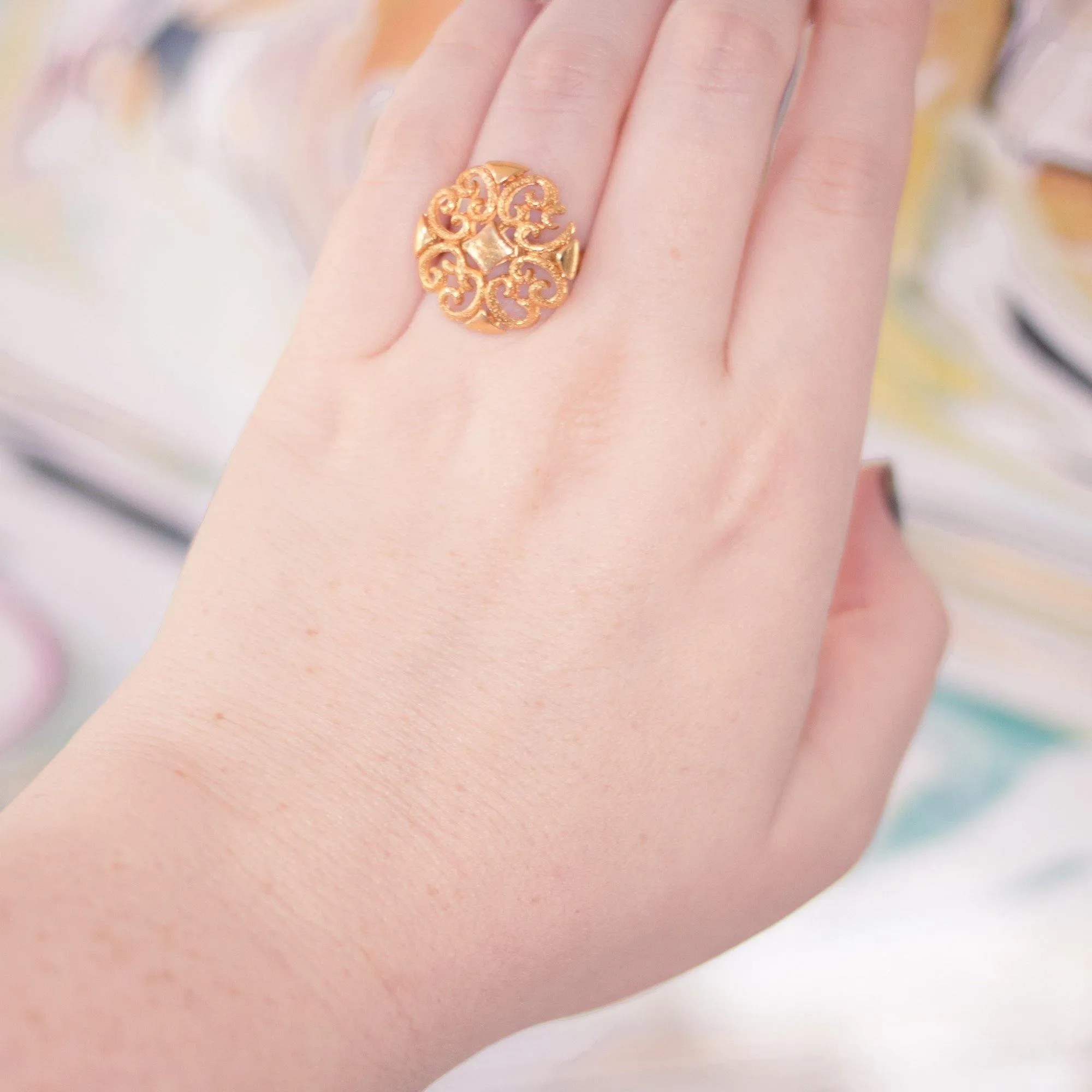 Vintage Mid Century Modern Gold Scroll Ring