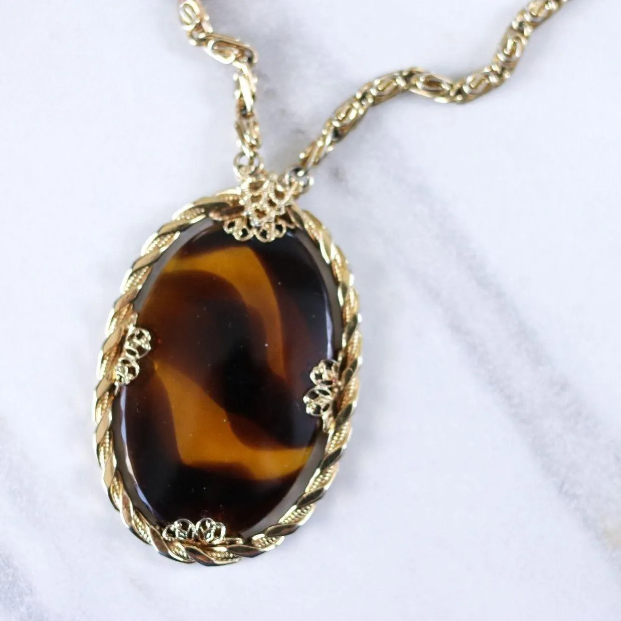 Vintage Tortoise Glass Pendant Necklace