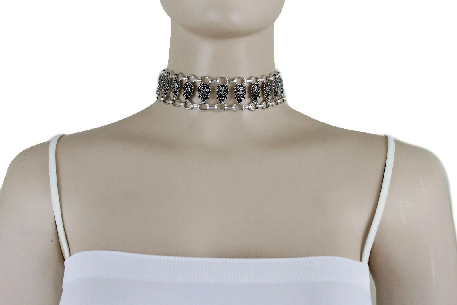 Women Choker Necklace Silver Metal Mayan Style Pendant Charm   Earring Set